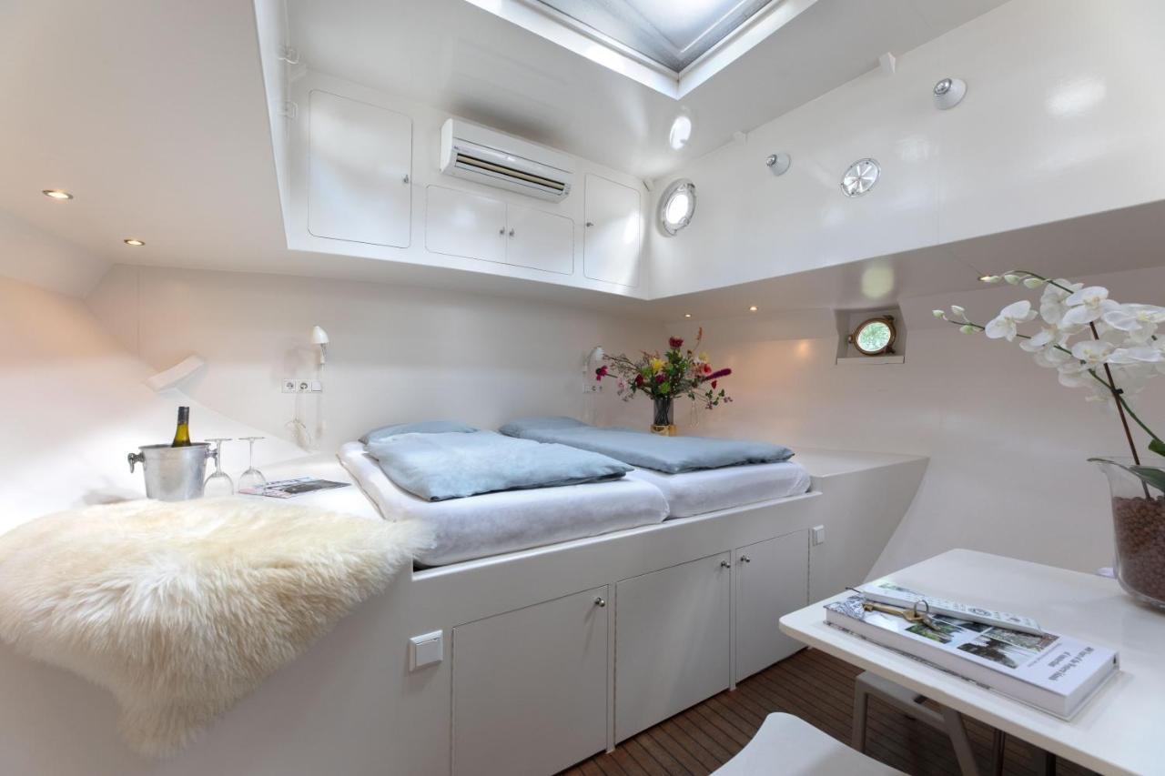 Houseboat Volle Maan Bed & Breakfast Amsterdam Exterior foto